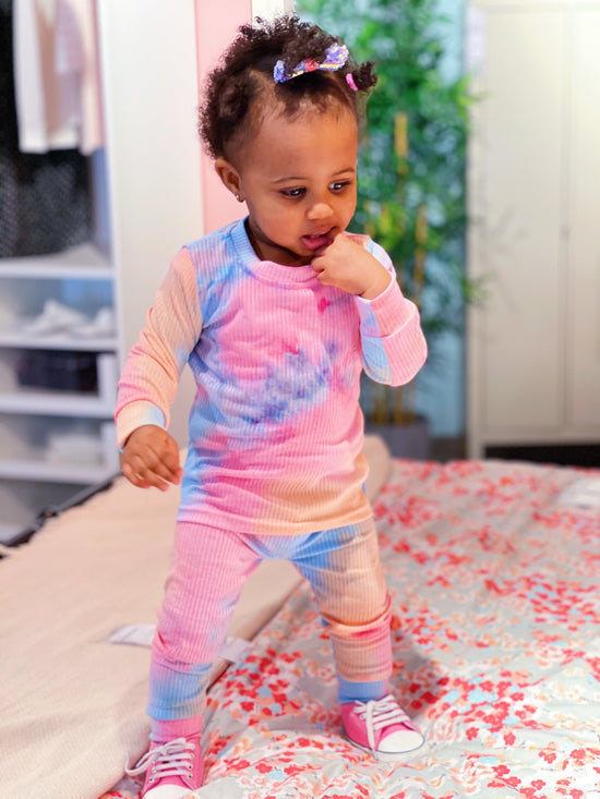 Load image into Gallery viewer, Tie Dye Baby Clothes
